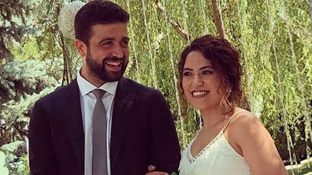 Ünlü Oyuncu Cemile Canyurt ve Mertkan Kaya Evlendi